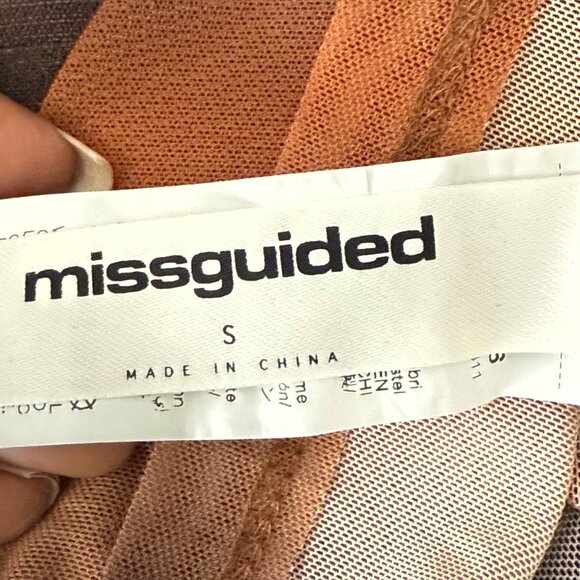 Missguided Small Mesh Long Sleeve Ombre Maxi Dress - Picture 3 of 7